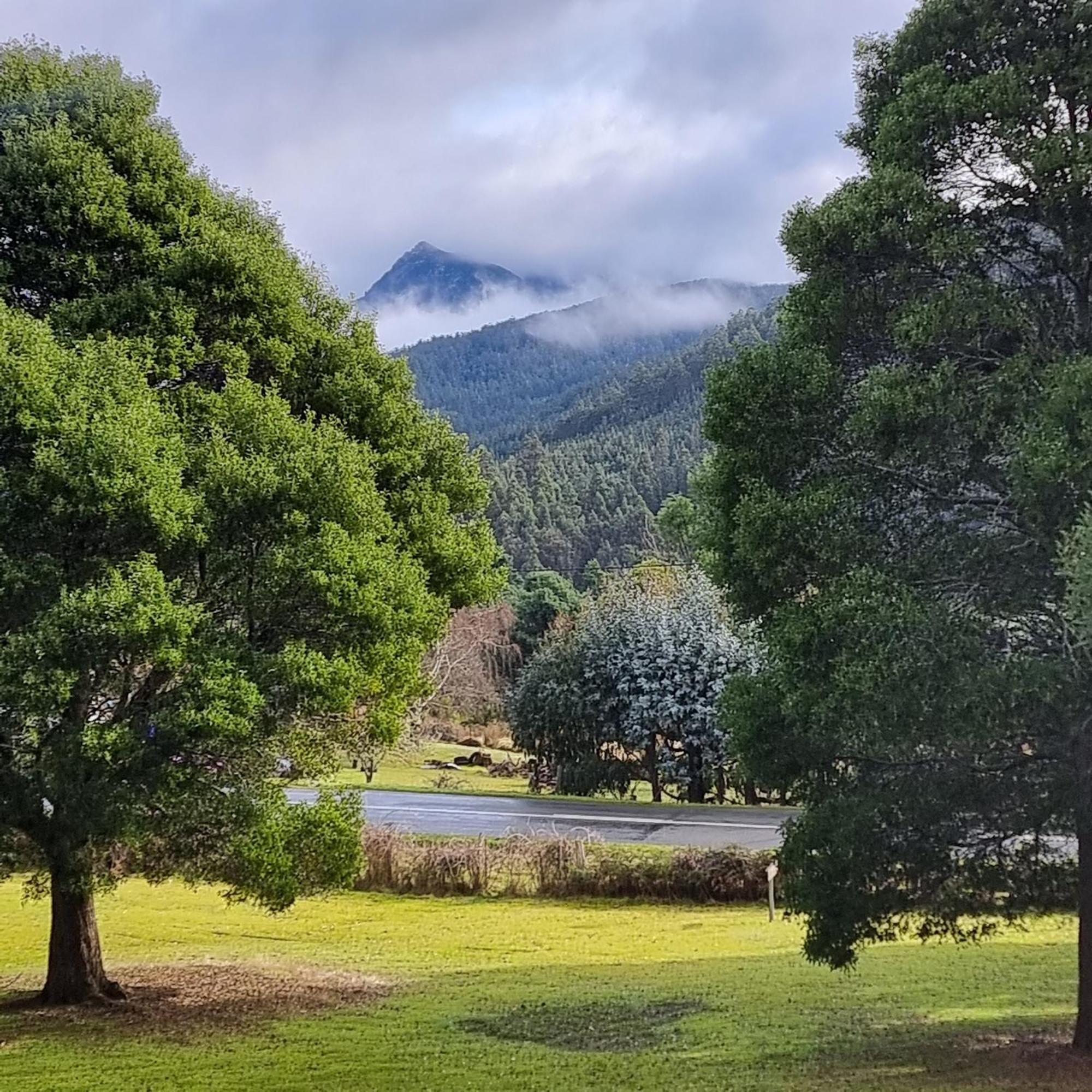 Russell Falls Holiday Cottages National Park Экстерьер фото